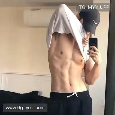 束嘉立